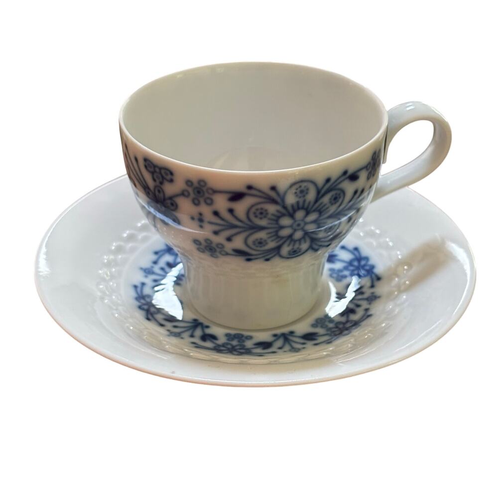 Vintage Tirschenreuth Germany Echt Kobalt Teacup & Saucer set blue & white